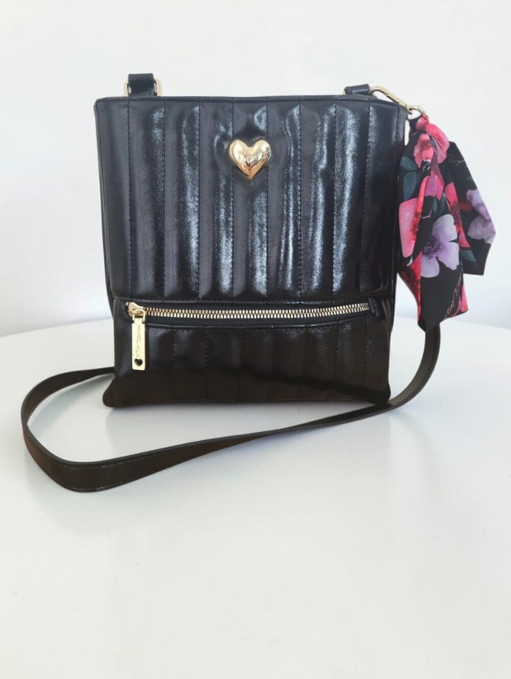 Betsey Johnson Vertical Quilted Faux Patent Crossbody Bag Floral Twilly Scarf